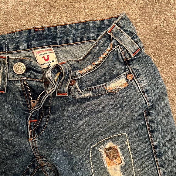 Preowned True Religion short shorts patches distressed- 27 - Picture 3 of 9